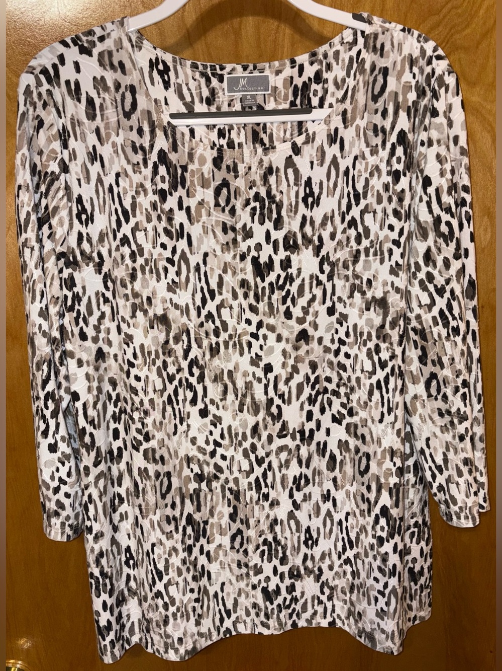 JM Collection ‘neutral’ leopard animal print textured jersey top Size XL